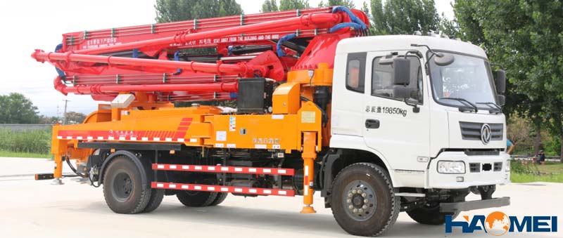 concrete pump truck