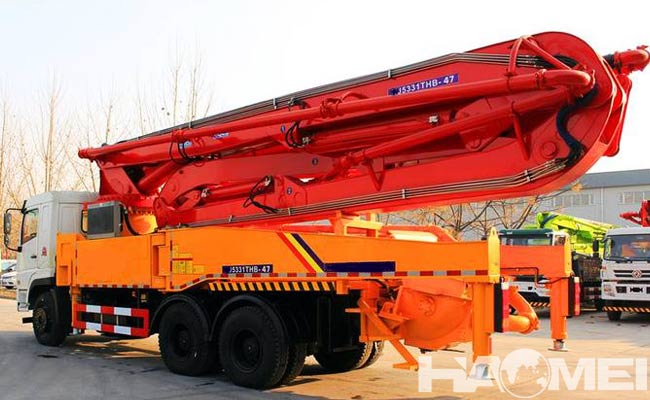 concrete pump truck cost